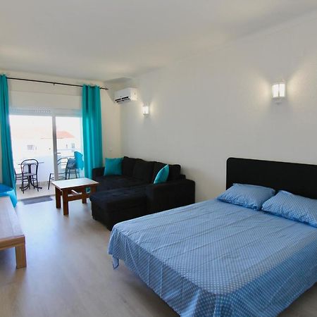 Appartamento Azzurro / Ocean View / 5 Min To Beach البوفيرا المظهر الخارجي الصورة