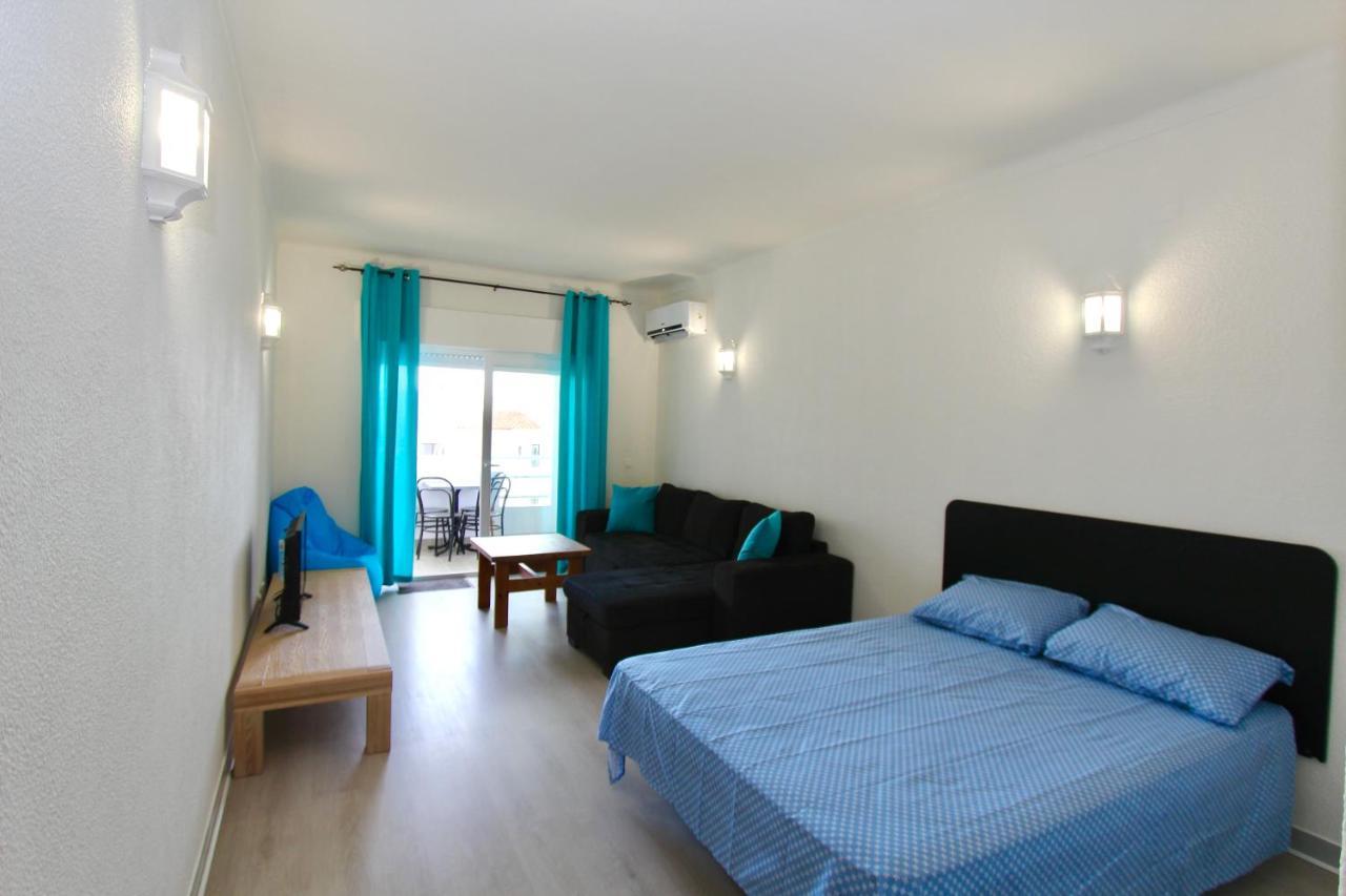 Appartamento Azzurro / Ocean View / 5 Min To Beach البوفيرا المظهر الخارجي الصورة